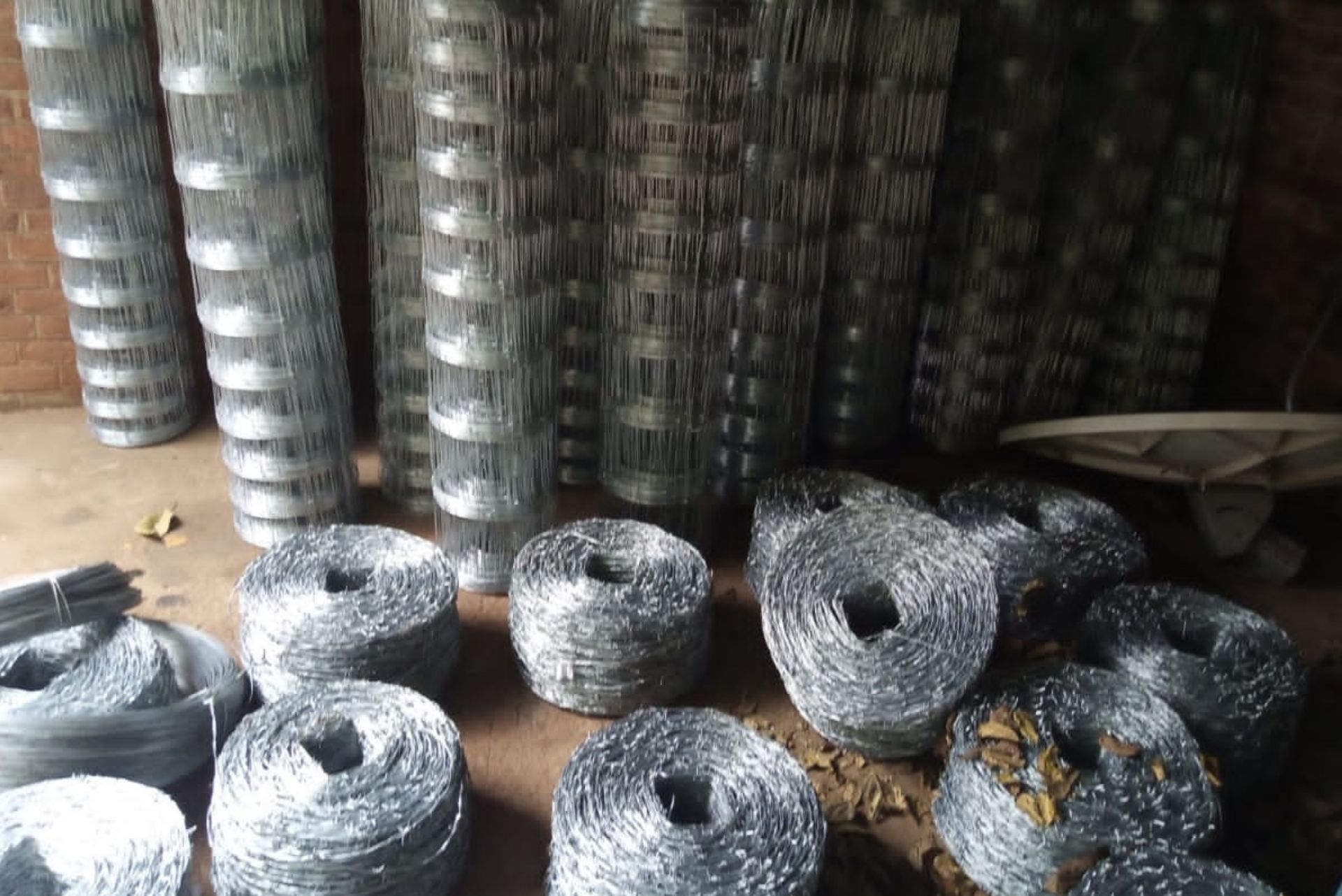 Barbed wire perimeter fencing Zimbabwe